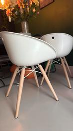 4 design stoel Pedrali Gliss hout 904, wit, Wit, Ophalen of Verzenden, Zo goed als nieuw, Eén