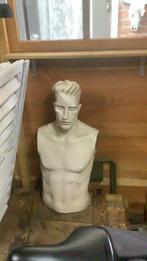 Buste, Ophalen, Gebruikt