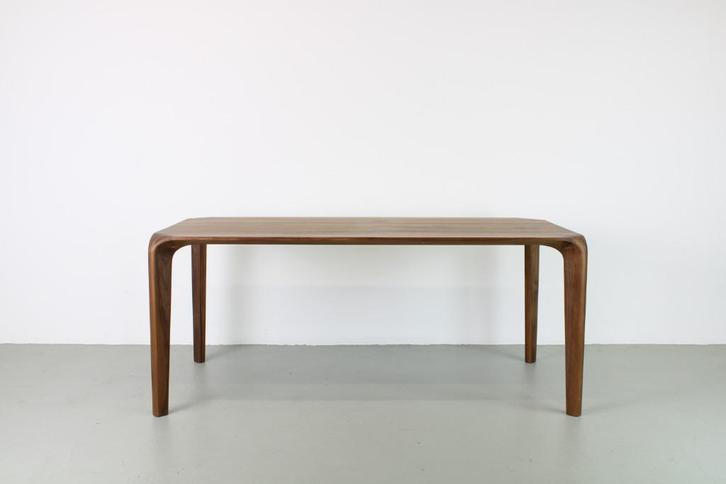 Artisan Flow tafel, Europees walnoot, 220/240/90/76 cm, Huis en Inrichting, Tafels | Eettafels, Nieuw, 50 tot 100 cm, 200 cm of meer