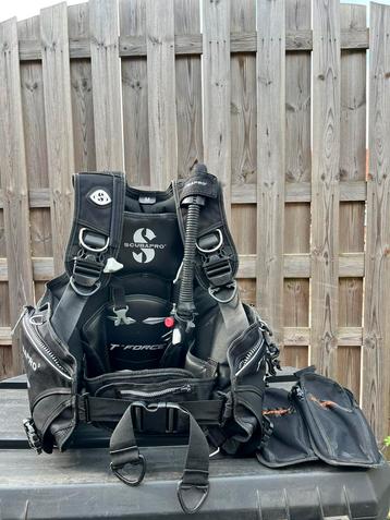 Scubapro T-Force Medium trimvest duikvest beschikbaar voor biedingen