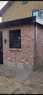 Gebikte gevelstenen uit kalk waalformaat, Ophalen of Verzenden, Zo goed als nieuw, Zonder ramen