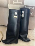 New Givenchy Boots! Laarzen nieuw!, Kleding | Dames, Schoenen, Ophalen, Nieuw, Zwart, Hoge laarzen