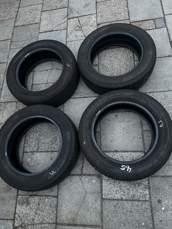 Set Zomerbanden - Bridgestone & Yokohama, Auto-onderdelen, Banden en Velgen, Band(en), Zomerbanden, 15 inch, 185 mm, Personenwagen