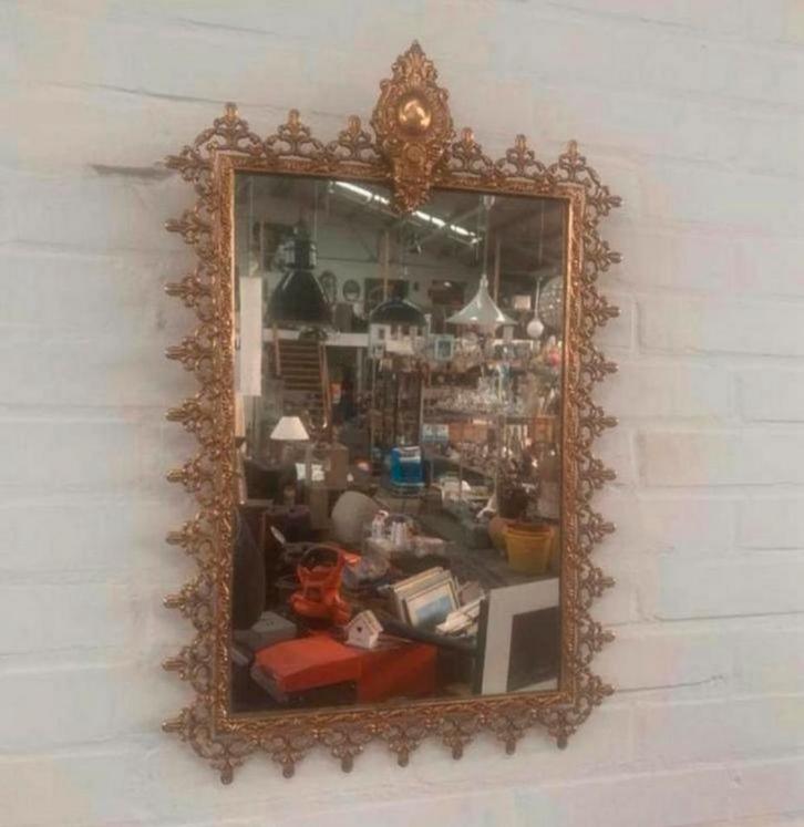 Vintage Spiegel brass messing barok spiegel jaren 70., Huis en Inrichting, Woonaccessoires | Spiegels, Ophalen of Verzenden