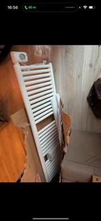 Nieuwe Clauidia Badkamer Radiator 400x1120, Doe-het-zelf en Verbouw, Ophalen, Hoog rendement (Hr), Radiator, Nieuw