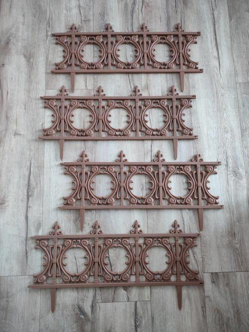 Prachtige bruine kunststof tuin hekjes, borders, afscheiding, Tuin en Terras, Tuinwanddecoratie, Zo goed als nieuw, Ophalen of Verzenden