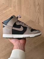 Nike dunk high moon fossil 42, Kleding | Heren, Schoenen, Verzenden