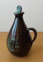 Wijwaterkruikje - bruin/blauw aardewerk - vintage, Ophalen of Verzenden, Gebruikt, Overige typen, Christendom | Katholiek