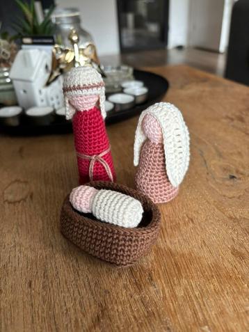 Mini kerststal kerstgroep kinderkerststal kerst beschikbaar voor biedingen