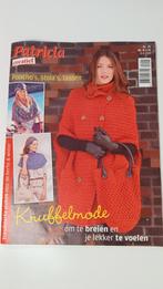 Patricia,  poncho's,  stola's en tassen breien, Ophalen of Verzenden, Zo goed als nieuw, Breien, Patroon of Boek