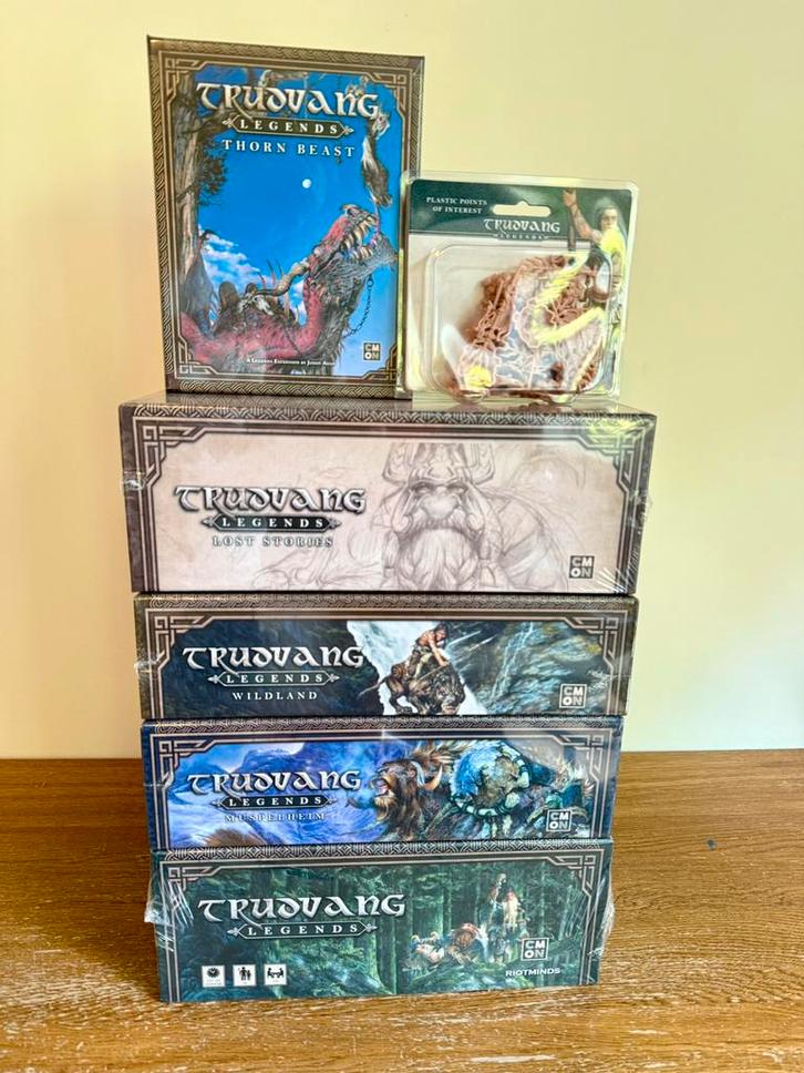 Diverse bordspellen kickstarters, Hobby en Vrije tijd, Verzamelkaartspellen | Magic the Gathering, Zo goed als nieuw, Ophalen of Verzenden