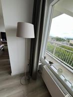 2 Ikea vloerlampen (prijs per stuk), Huis en Inrichting, Lampen | Vloerlampen, Ophalen, Zo goed als nieuw, Metaal, 100 tot 150 cm