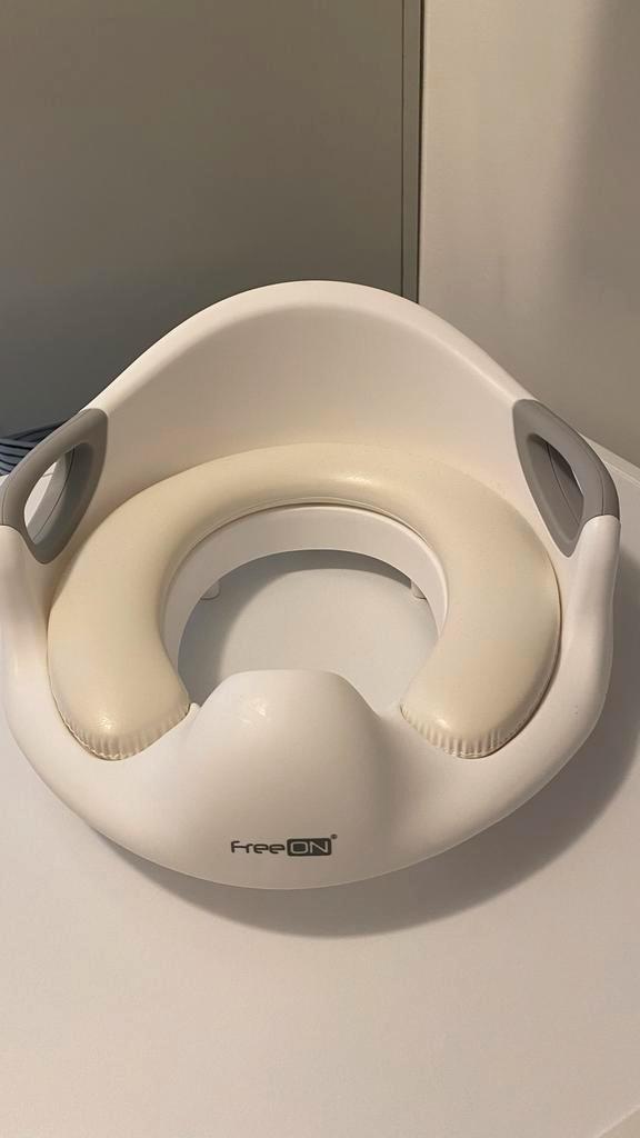 Wc bril voor kinderen - FreeON, Kinderen en Baby's, Badjes en Verzorging, Zo goed als nieuw, Overige typen, Overige merken, Standaard