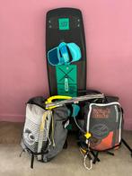 Complete kitesurf set Cabrinha kites 7m & 10m + North board, Watersport en Boten, Kitesurfen, Ophalen, Gebruikt, Kitesurf-set