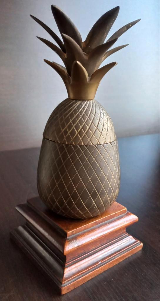 Elegant brons Sculptuur Hollywood regency ananaskistje, Antiek en Kunst, Antiek | Koper en Brons, Brons, Ophalen of Verzenden