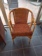 Gratis 4 rieten stoeltjes, Huis en Inrichting, Stoelen, Ophalen, Gebruikt, Bruin, Riet of Rotan