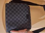 Louis vuitton  districkt pm, Ophalen of Verzenden, Zo goed als nieuw, Zwart