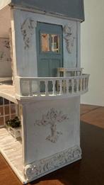 Poppenhuis brocante., Verzamelen, Poppenhuizen en Toebehoren, Ophalen of Verzenden, Zo goed als nieuw, Poppenhuis