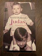 Astrid Holleeder - Judas, Ophalen of Verzenden, Zo goed als nieuw, Astrid Holleeder