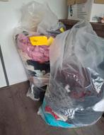 2 zakken  vintage kleding  zonder maat labels erin, Ophalen