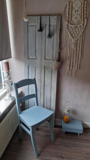 Oud Franse stijl luik beschikbaar voor biedingen