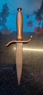 Antieke unieke dolk / jachtmes 17/18e eeuw bronzen gevest, Ophalen of Verzenden, Overige soorten, Nederland, Mes of Dolk