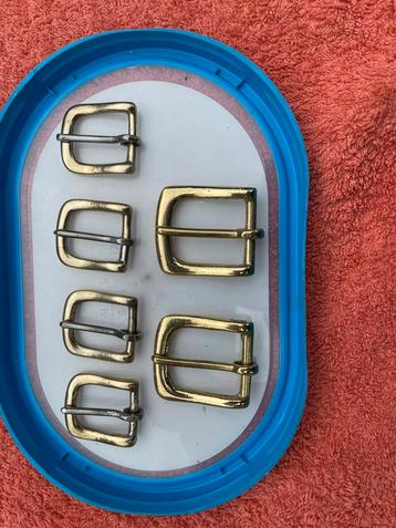 messing gespen beschikbaar voor biedingen