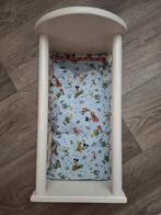 Houten poppenbedje / wiegje, Ophalen, Gebruikt, Poppenhuis