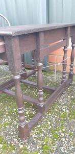 Hangoren tafel met stoelen, Ophalen