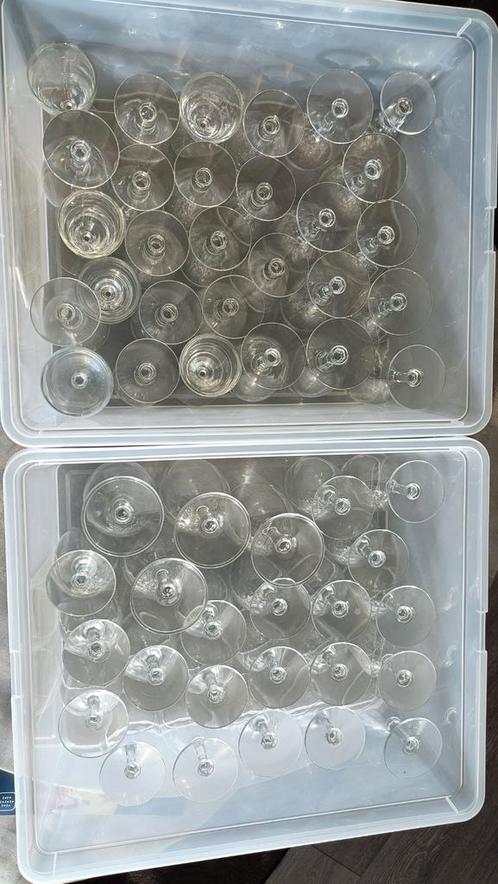 55 port / borrel / wijn glaasjes, Verzamelen, Glas en Borrelglaasjes, Zo goed als nieuw, Borrel- of Shotglas, Ophalen