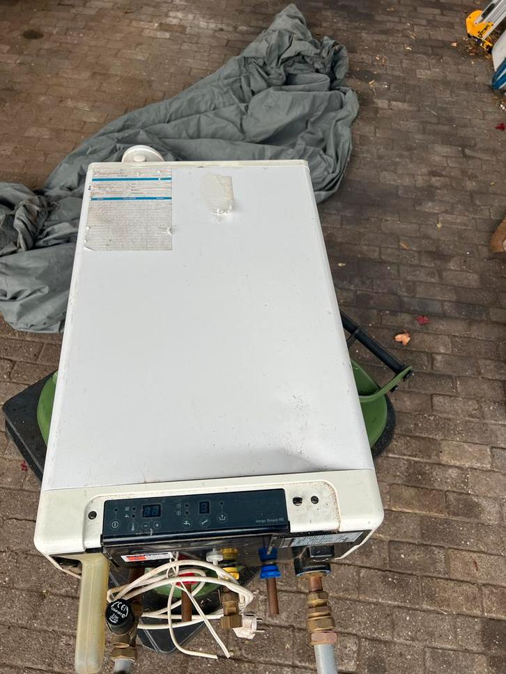 Intergas CV Ketel - Bouwjaar 2017, Doe-het-zelf en Verbouw, Geisers en Boilers, Gebruikt, Geiser, Aardgas, Minder dan 20 liter