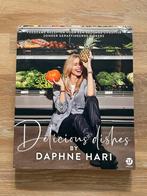 Delicious Dishes - Daphne Hari Kookboek, Voorgerechten en Soepen, Ophalen of Verzenden, Zo goed als nieuw, Gezond koken