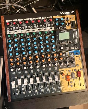 Tascam Model 12 beschikbaar voor biedingen