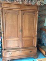 Grote antieke kast, Ophalen