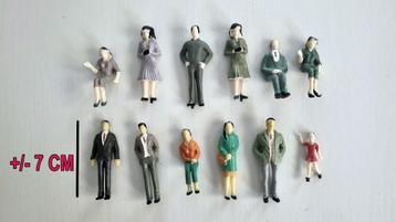 LGB / Piko 12 Figuren Schaal G kijk ook eens bij mijn andere beschikbaar voor biedingen