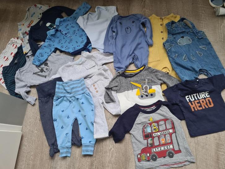 Babykleding 62, 3 to 6 months, Kinderen en Baby's, Babykleding | Baby-kledingpakketten, Zo goed als nieuw, Maat 62, Ophalen of Verzenden