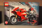 Lego technic, Ducati 42107, Ophalen of Verzenden, Zo goed als nieuw, Complete set, Lego
