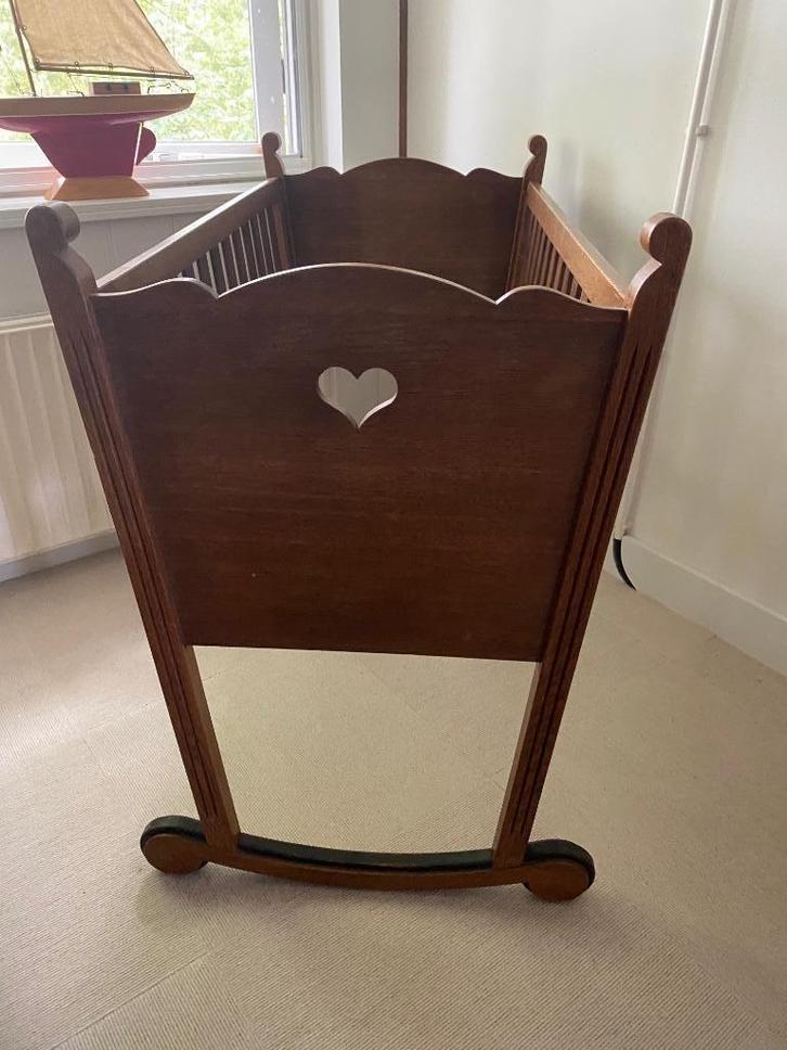Vintage wieg, Kinderen en Baby's, Babywiegjes en Ledikanten, Gebruikt, Wieg, Ophalen of Verzenden
