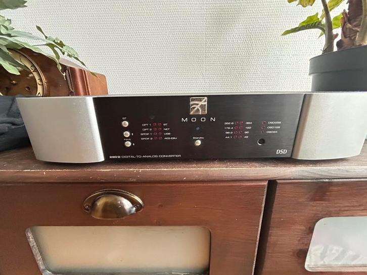 MOON Simaudio D280 DSD, Audio, Tv en Foto, Converters, Zo goed als nieuw, Ophalen