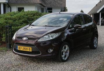 Ford Fiesta 1.6 Titanium, Airco, Nieuwe APK beschikbaar voor biedingen