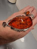 Hanger barnsteen kleur, Ophalen of Verzenden, Zo goed als nieuw, 17 tot 18, Dame of Heer