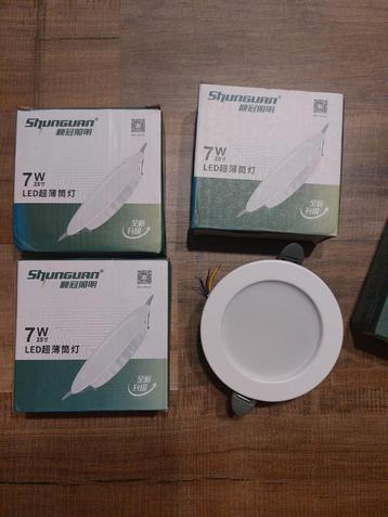 4x led spotjes  beschikbaar voor biedingen