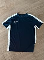 Nike Sportshirt Maat 147-158, Ophalen of Verzenden, Zo goed als nieuw, Jongen of Meisje