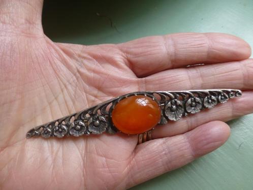 Antieke Djokja Zilveren Broche Carneool / gesigneerd / 10 cm, Sieraden, Tassen en Uiterlijk, Antieke sieraden, Broche, Zilver