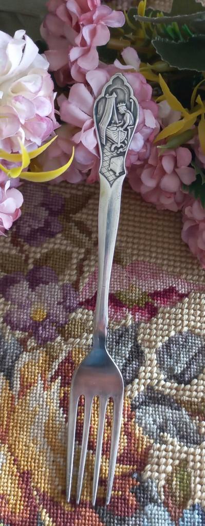 Mooi brocant verzilverd kindervorkje, Gero 90, Doornroosje, Antiek en Kunst, Curiosa en Brocante, Ophalen of Verzenden