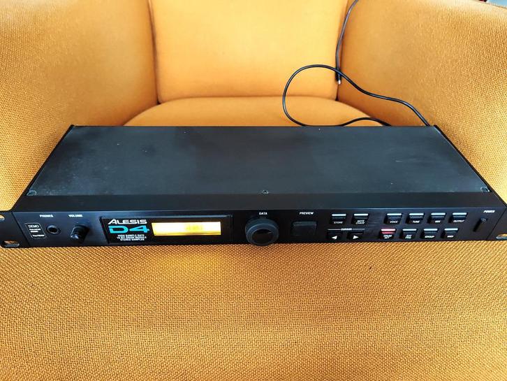 Drummodule Alesis D4, Muziek en Instrumenten, Drumcomputers, Gebruikt, Overige merken, Ophalen of Verzenden