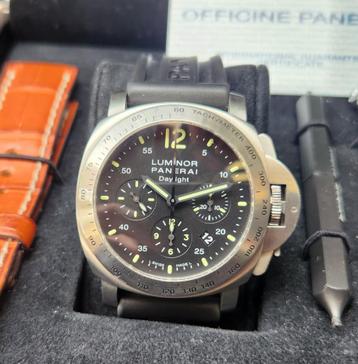 Panerai Luminor Daylight (chrono), Fullset + garantie beschikbaar voor biedingen