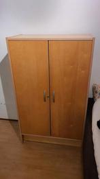 Stevige houten kast met open slot, Ophalen, 100 tot 150 cm, 50 tot 100 cm, Modern