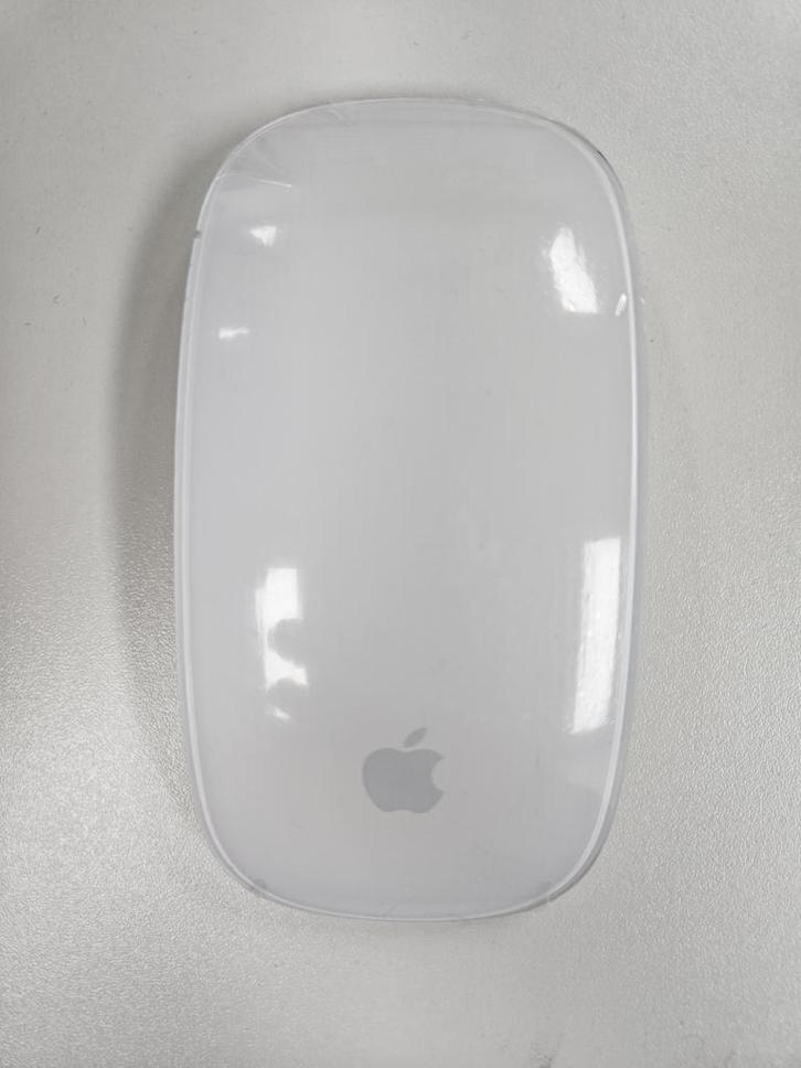 Apple Magic Mouse  muis bluetooth, Computers en Software, Muizen, Zo goed als nieuw, Muis, Rechtshandig, Draadloos, Gaming muis