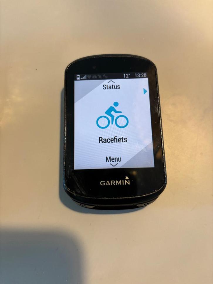 Garmin Edge 530 (incl. front mount), Fietsen en Brommers, Fietsaccessoires | Fietscomputers, Gebruikt, Draadloos, Waterdicht, Ophalen